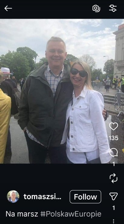 Marcin W tweet media