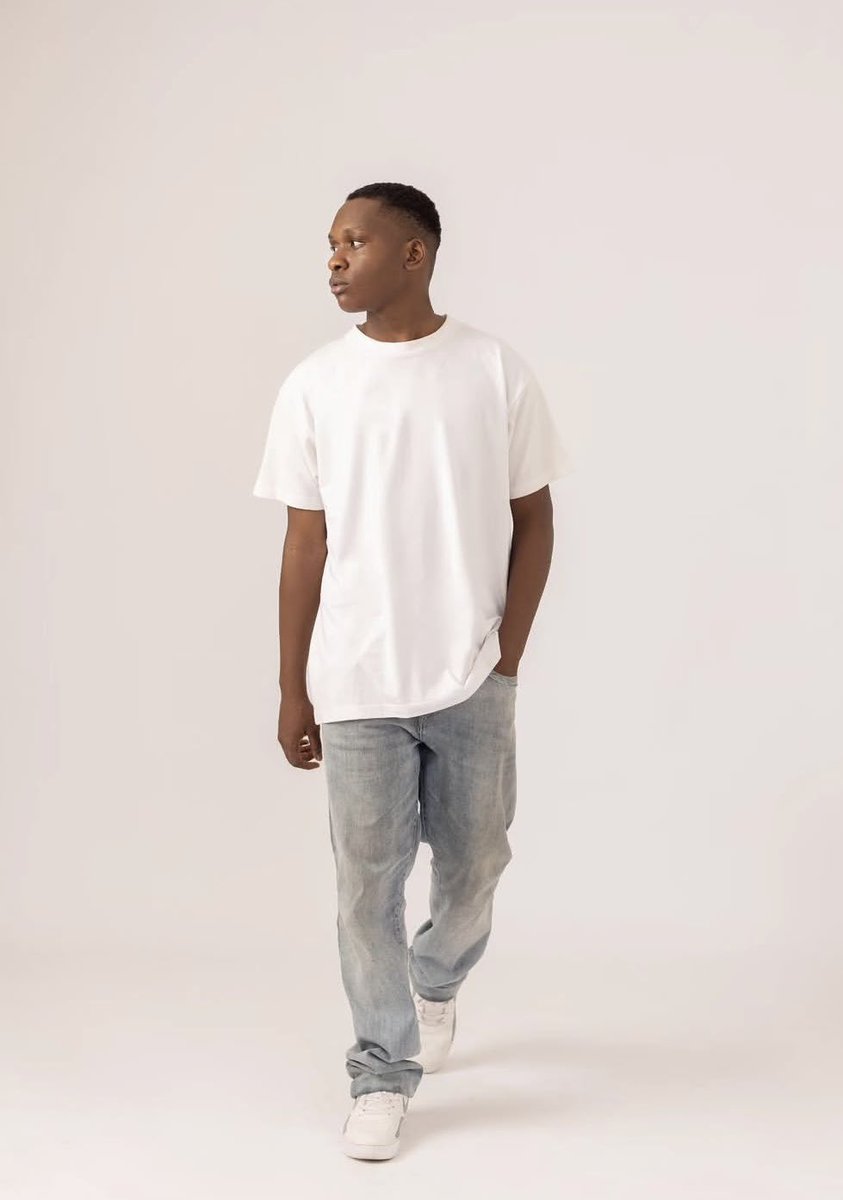 uniformsof_arch's tweet photo. @Zttwshop Hi @Zlatan_Ibile @Zttwshop 
ARCH
6ft
📍 Lagos https://t.co/g6kiwOkNHQ