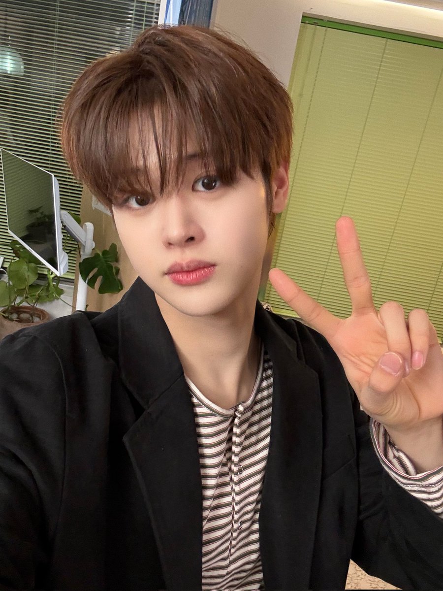 딍댱🤖 tweet media