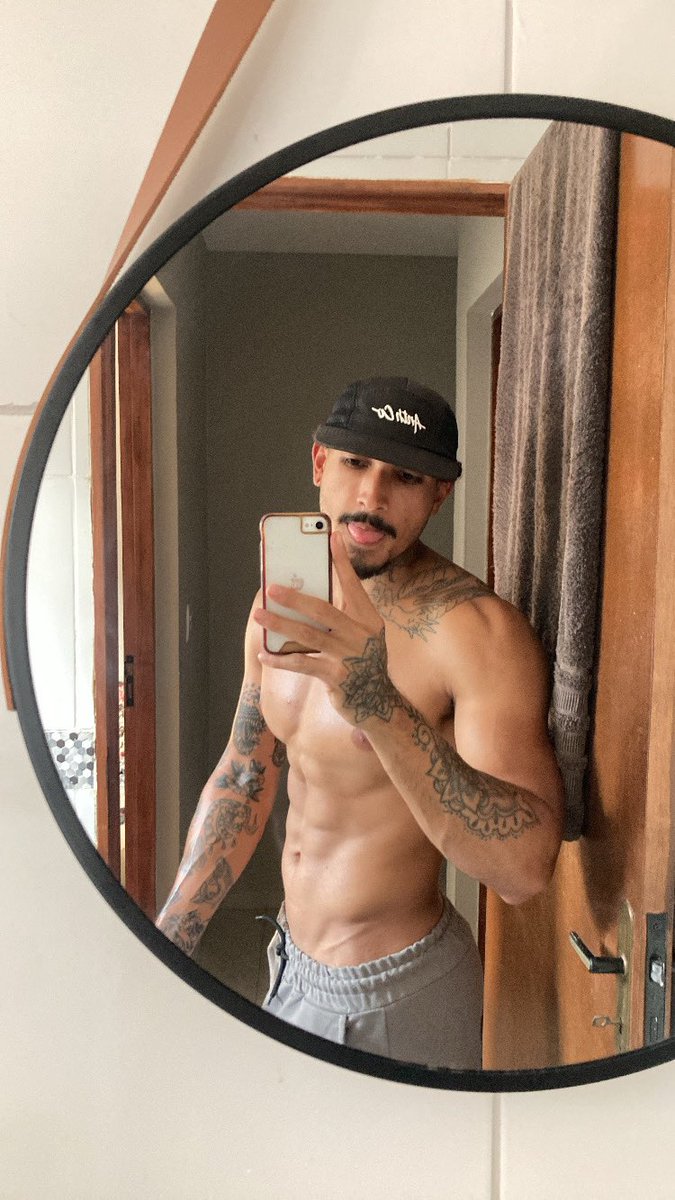 papichulo tweet media