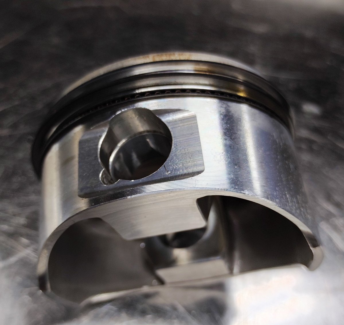 SUS441-engine tweet media