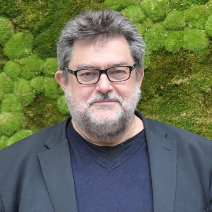 Vibes Foot tweet media