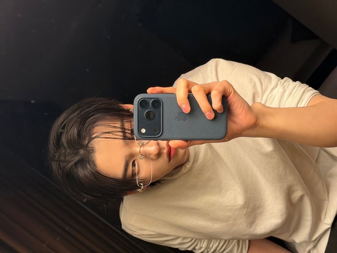 USE ' HEY / ✉️ ' - ENGLISH ONLY tweet media