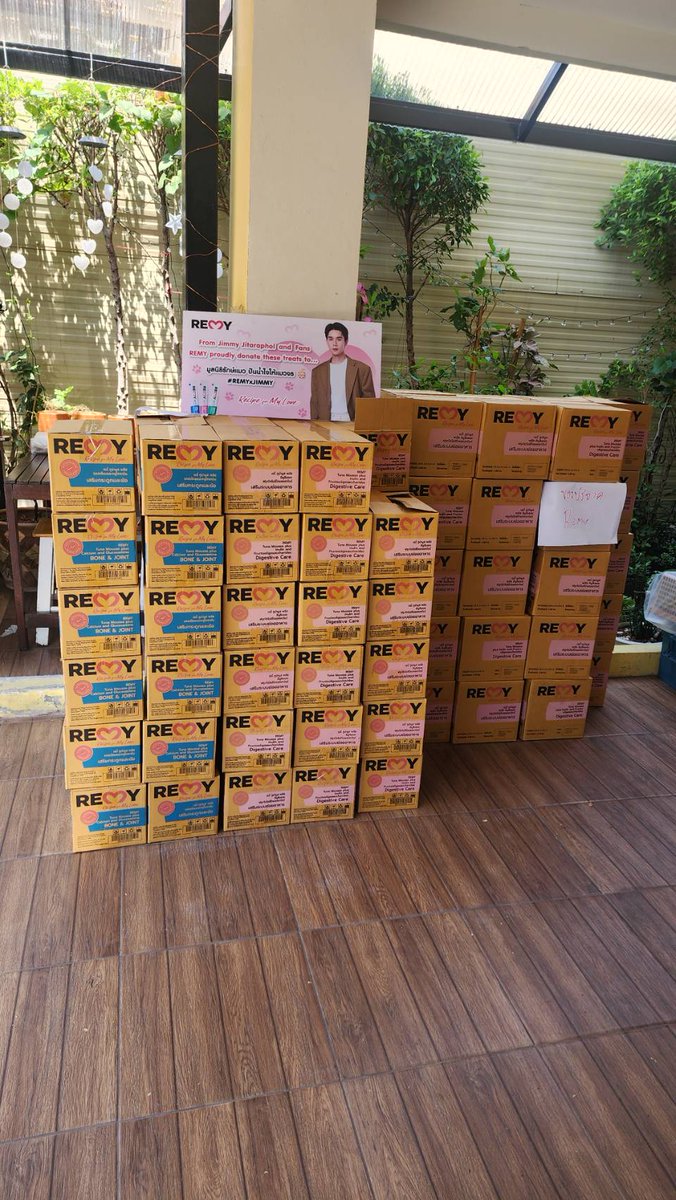 REMYPets tweet media