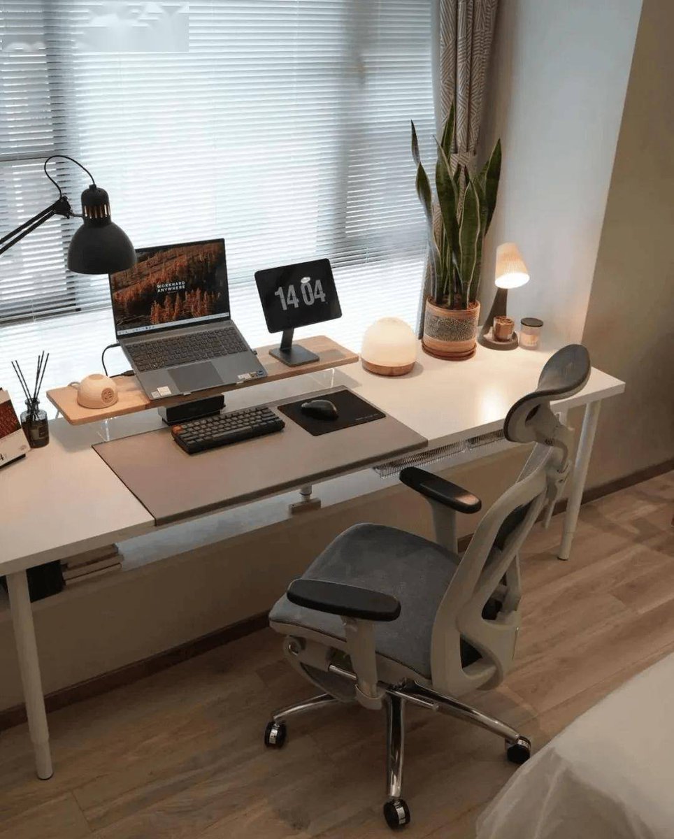 l.izbeth.xx tweet media