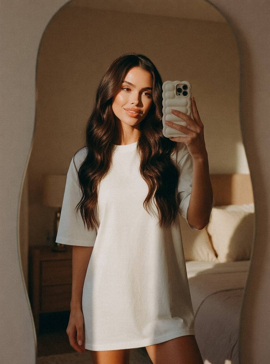 AriaBloomdn's tweet photo. Mirror, mirror on the wall... who's feeling a little bratty today? 😈 

Good girl in class, but what about
after? Tell me in the comments... https://t.co/m7xfWsfR5Z