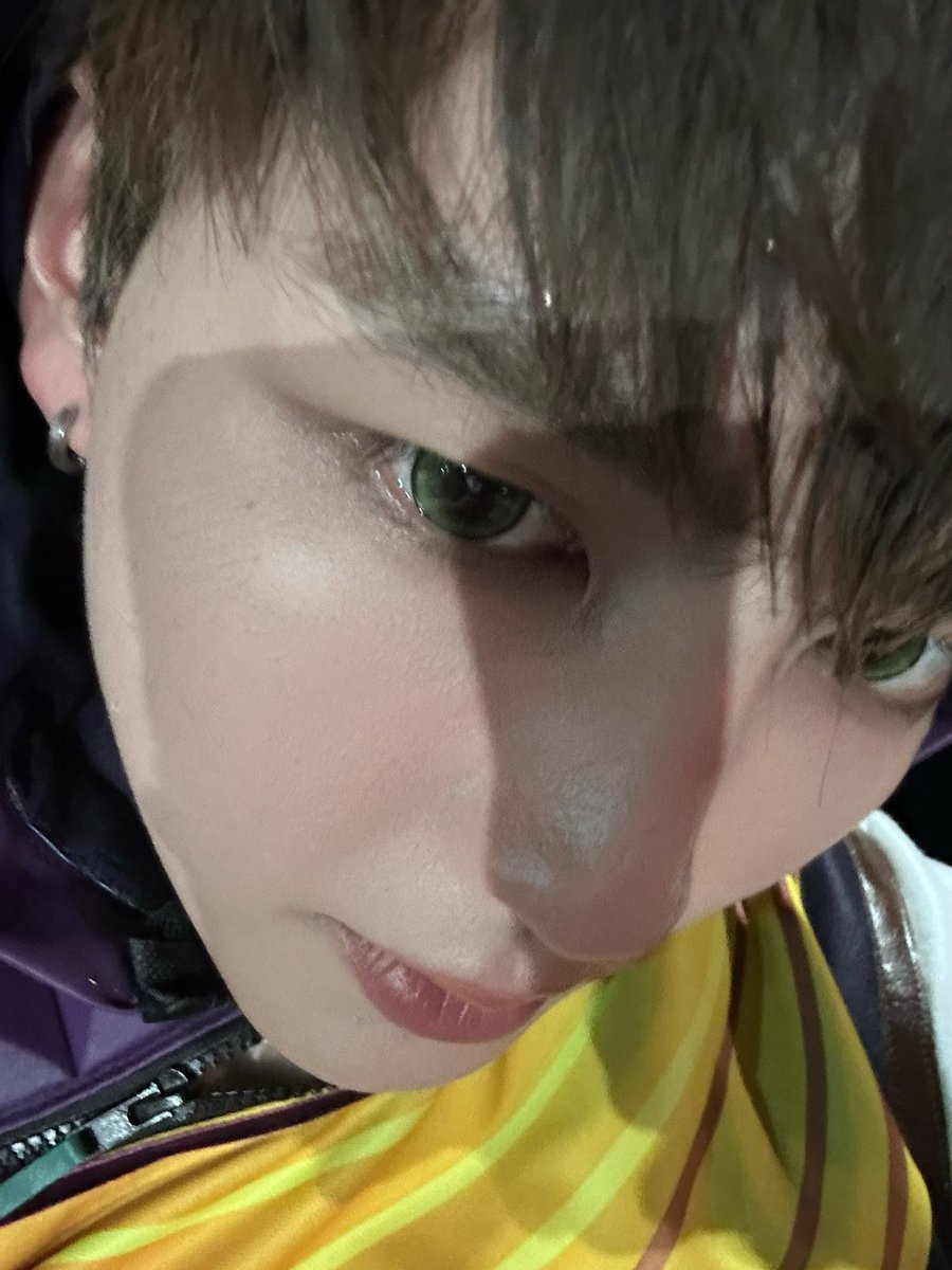 yourm👀nlight☽ tweet media