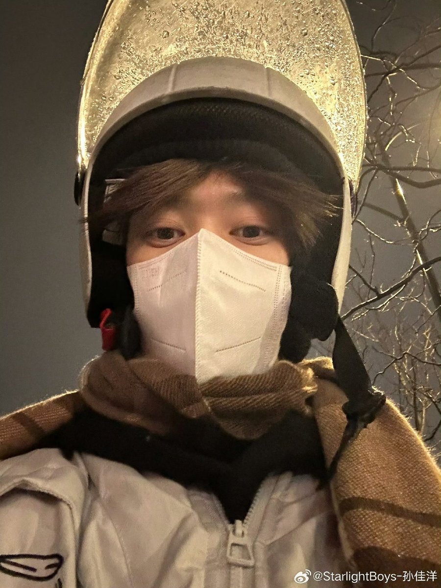 뀨뱀이 tweet media