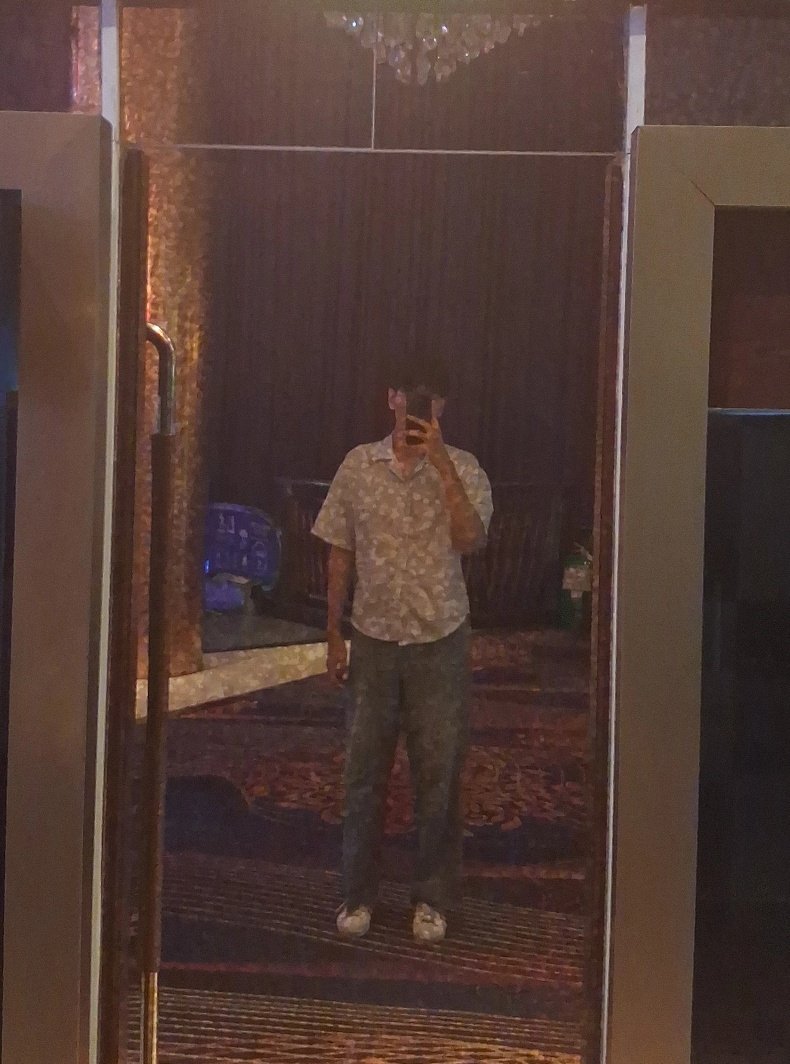 PLASTERGUY tweet media