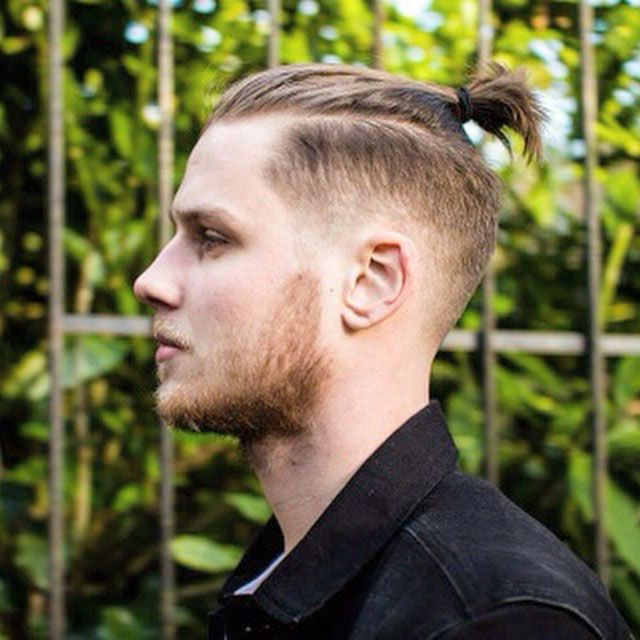 John Random tweet media