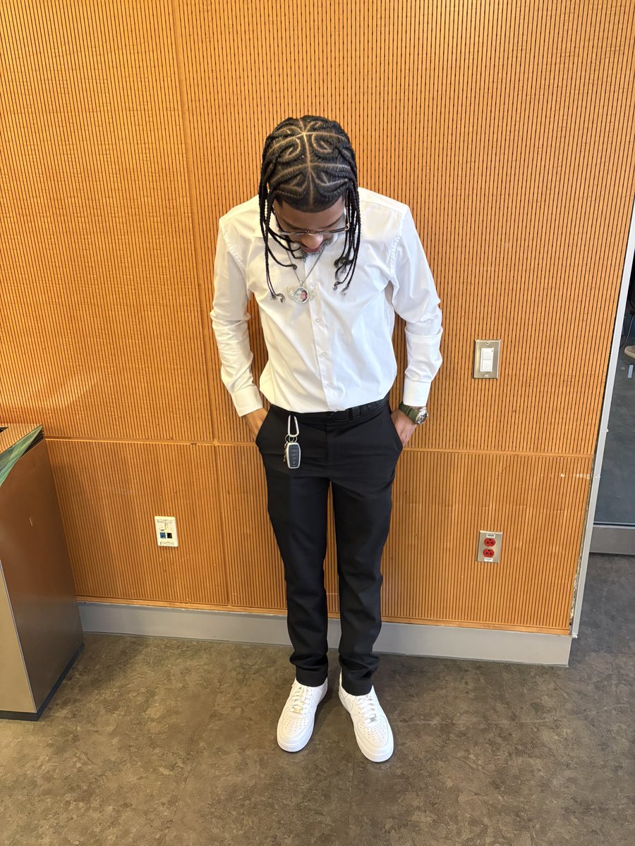 TinkShiestyy tweet media