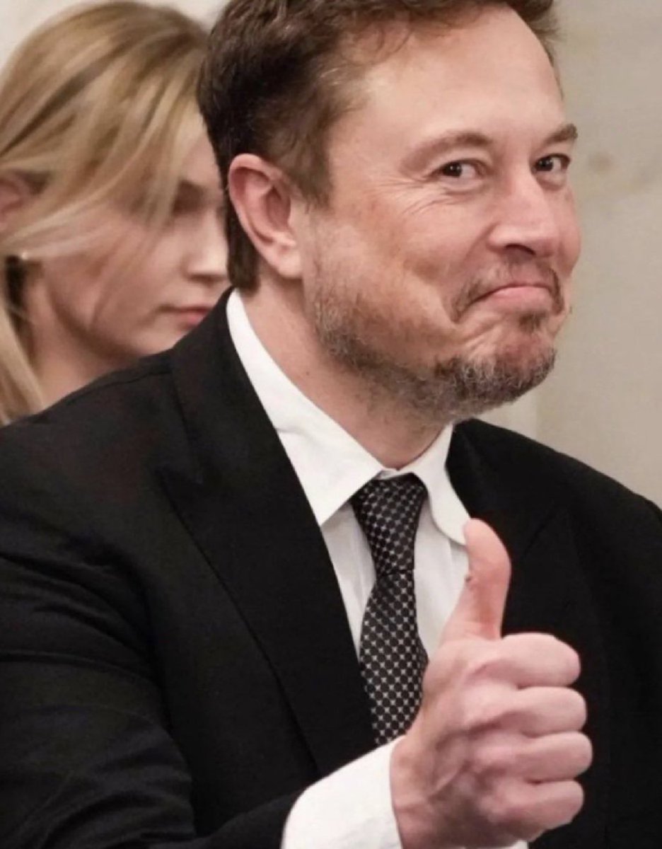 (FAN) Elon musk fanatic tweet media