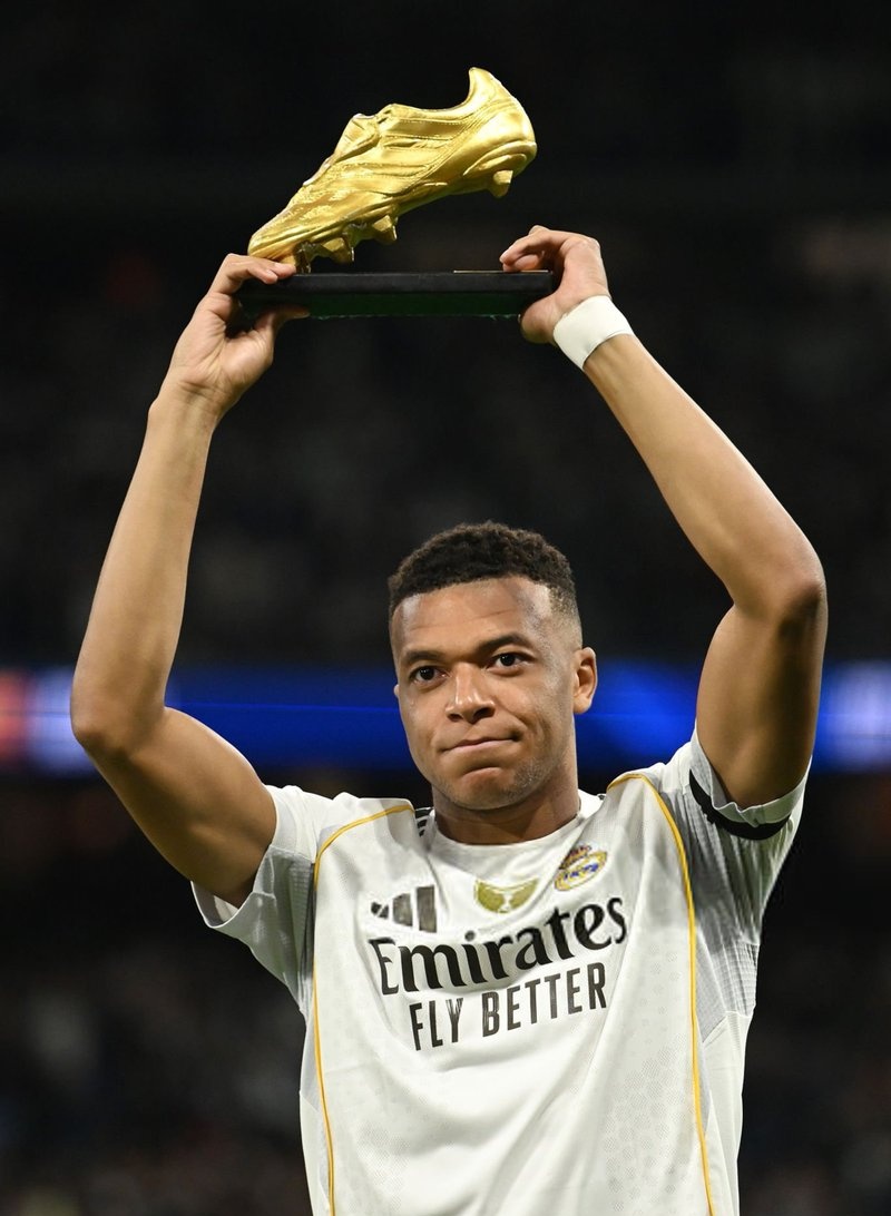 Insider Real tweet media