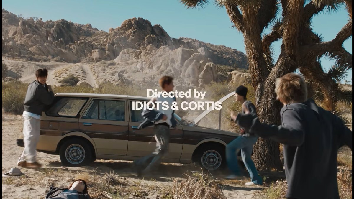 sze is GREEN tweet media