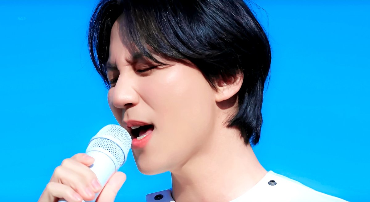 𝘴𝘰𝘰 tweet media