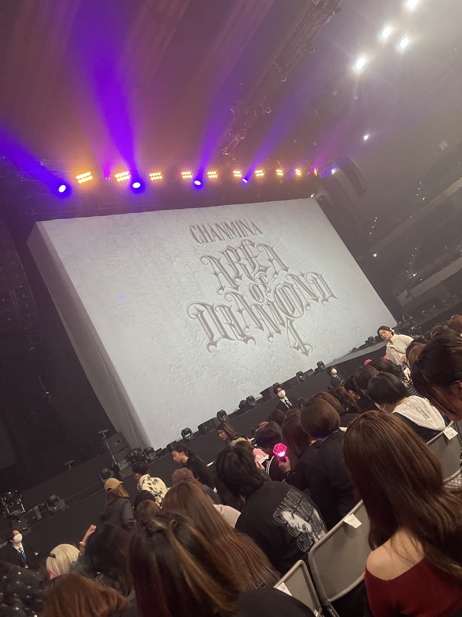 Ayataka9900's tweet photo. ちゃんみなライブに行ってきました。席が近くて大変良かったです。 https://t.co/44QRSsh8Vl