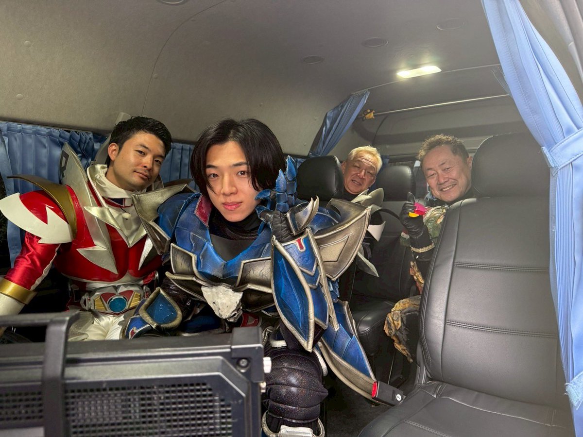 UtsugiRen's tweet photo. 『相葉とヒロミのお困りですか？』ありがとうございました📺
従姉妹のプロポーズをお手伝いできて、暖かな気持ちになりました😊本当におめでとう！
このような機会に感謝です🙇
見つけてくれた方もありがとう👀
ダマクラカスン違和感すごかったです。笑
#相葉ヒロミのお困りですカー #イバライガー https://t.co/dcPyPyGuFT