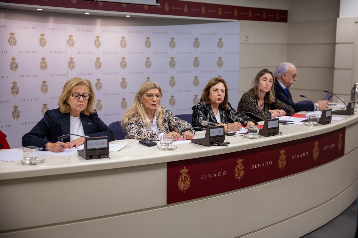 Senado de España tweet media