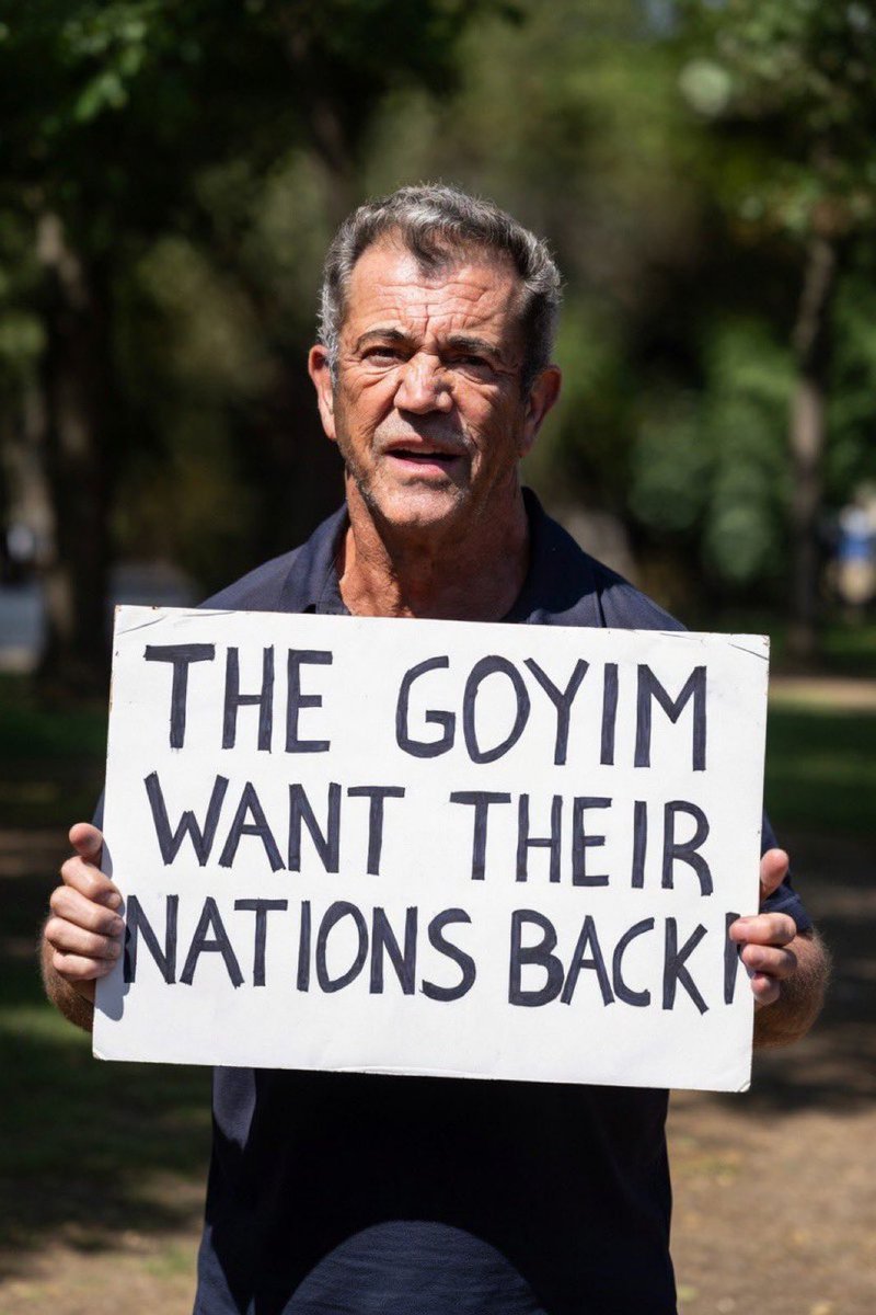 Larry Loomer tweet media