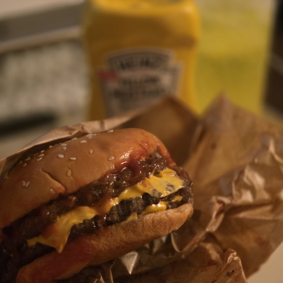 부셈이 tweet media