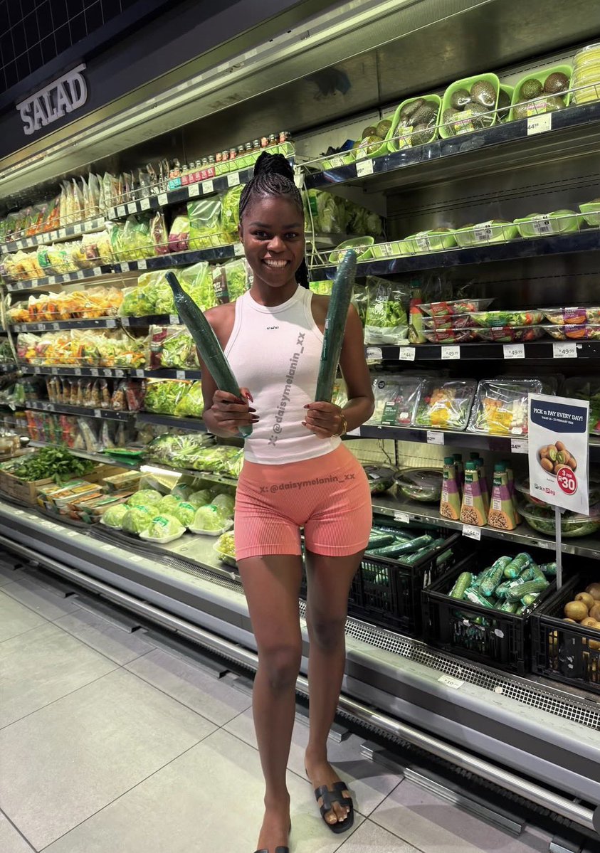 Daisy melanin official tweet media