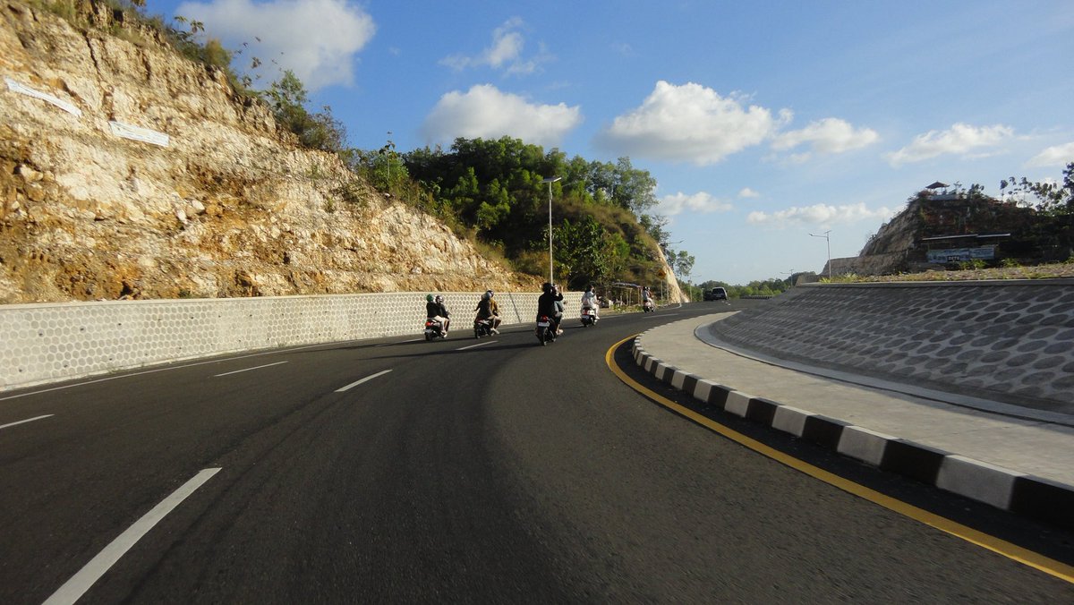 ︎amiyu tweet media