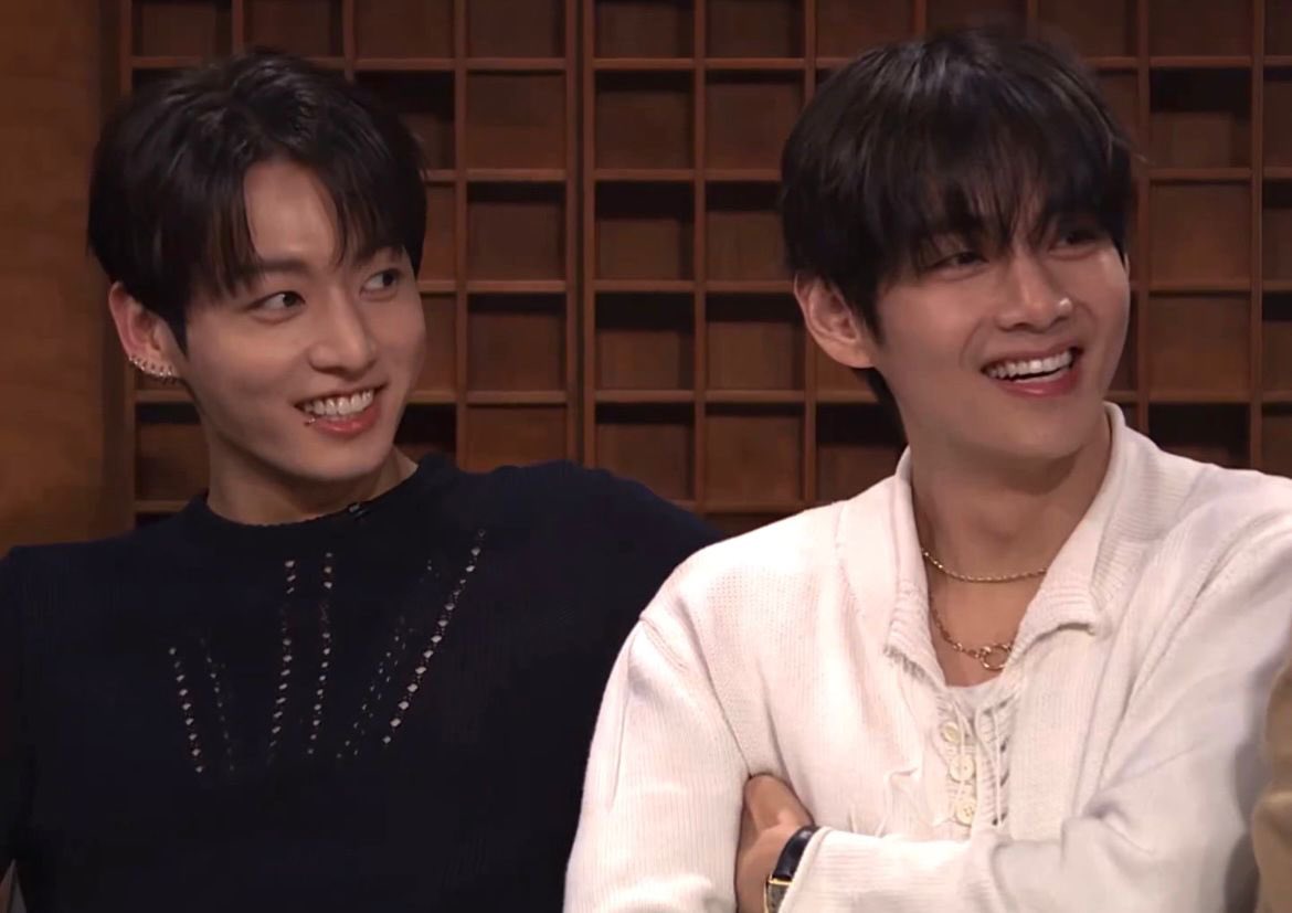 ninizinha 🌸🪭 tweet media