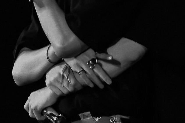 ninizinha 🌸🪭 tweet media