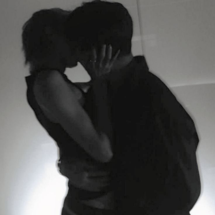 ninizinha 🌸🪭 tweet media