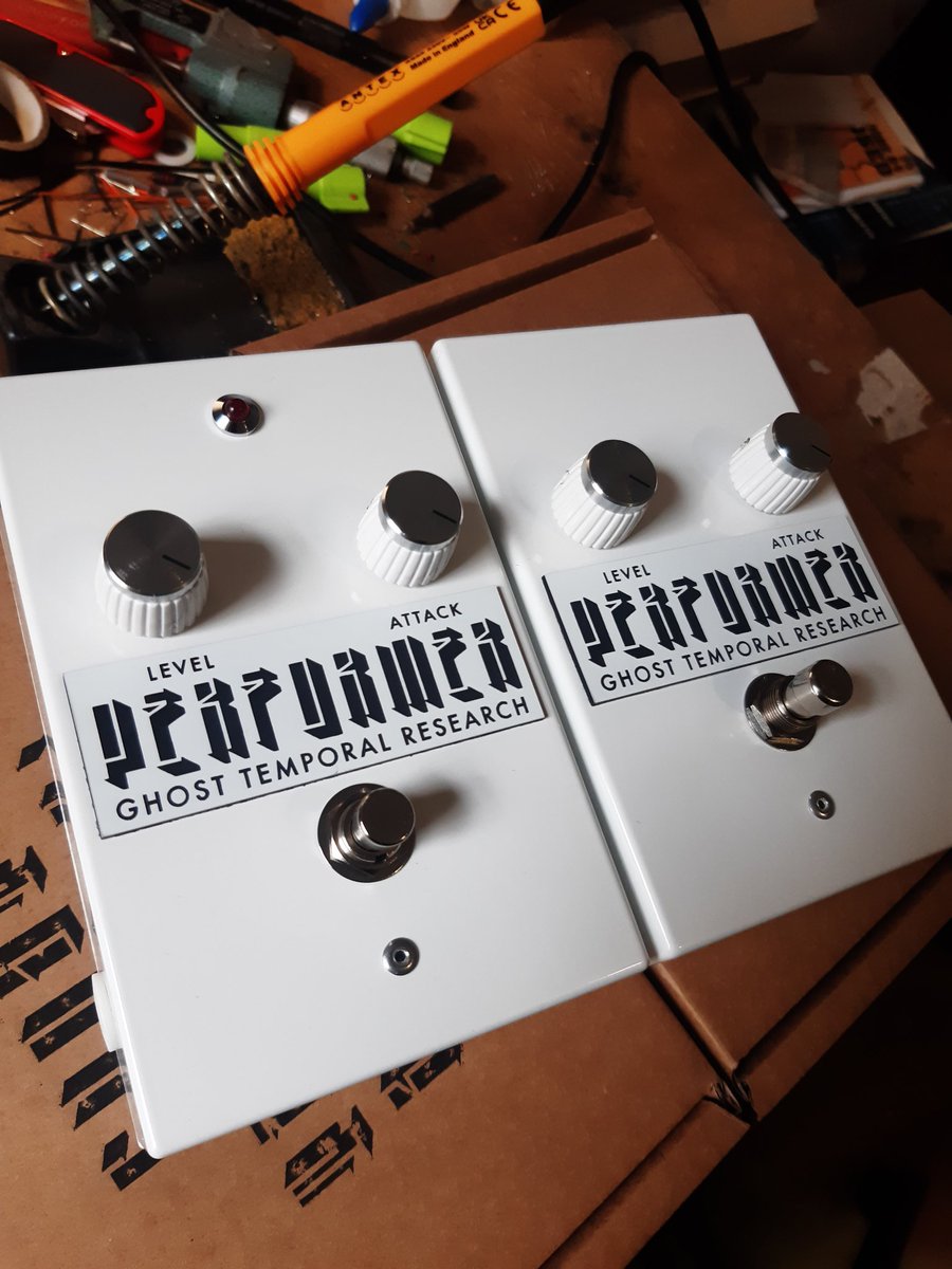 ghosteffects's tweet photo. GTR PERFORMER 5+6 Tone Bender mk2 #tonebender #fuzz https://t.co/vETC4wjoTL