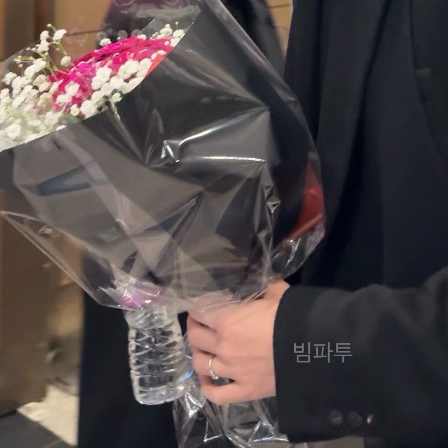 빔...pt.2 tweet media