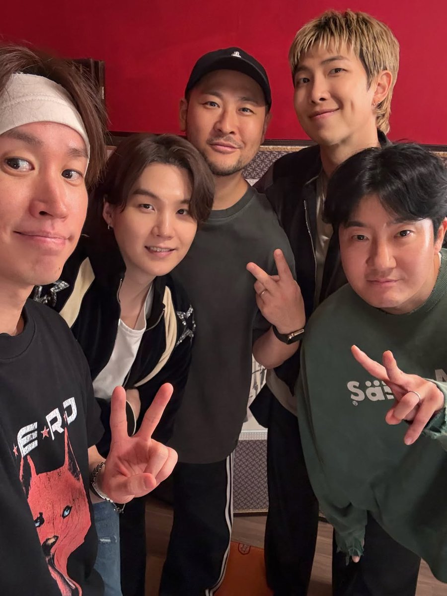 AGUST D CHARTS tweet media