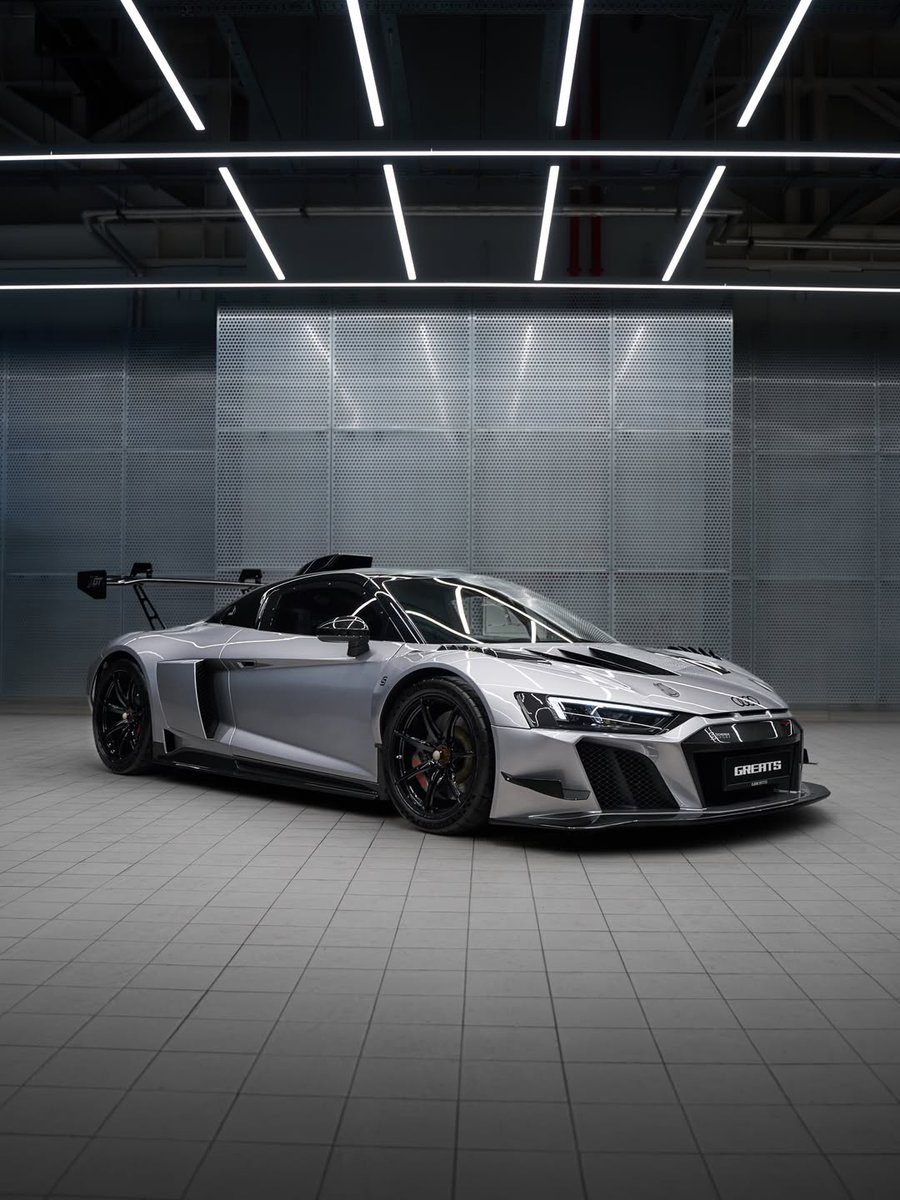 COMPETITION tweet media