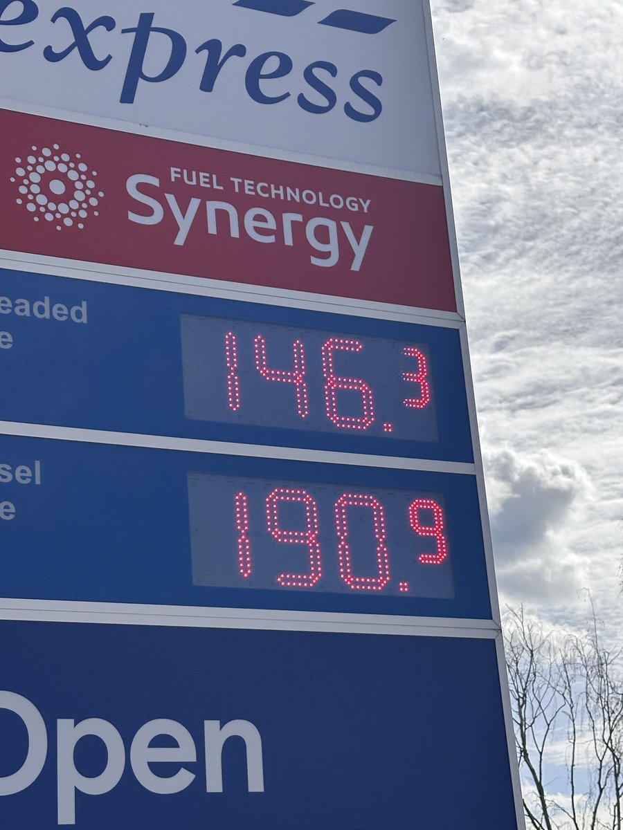 💚 Tony O’Hussein. tweet media