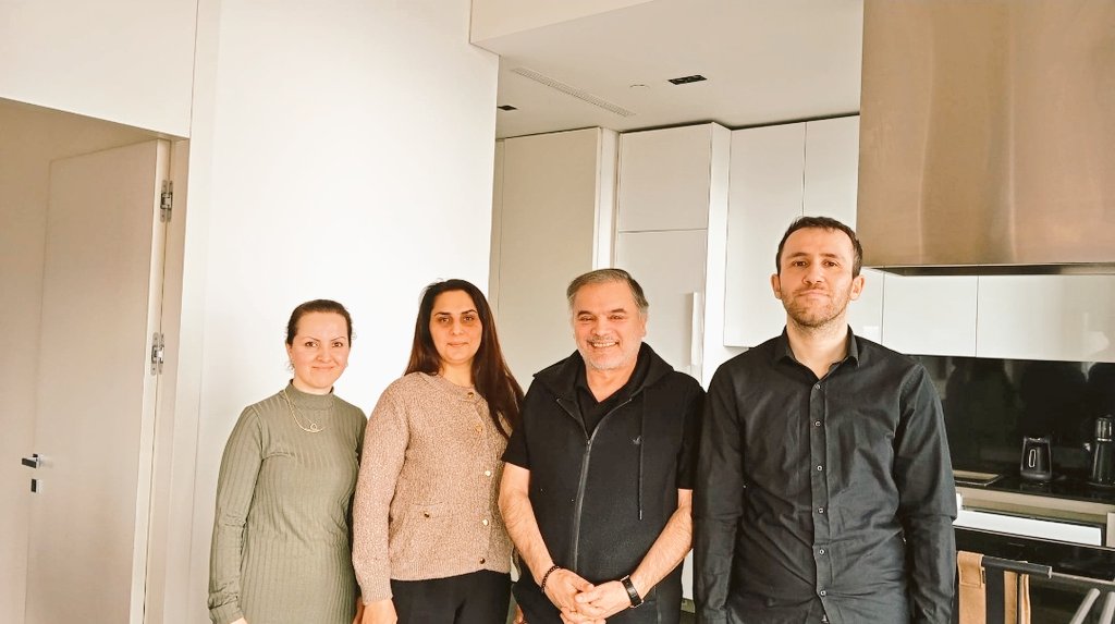 Gazeteci Talat Atilla'ya süreç boyunca verdiği destekler için teşekkür ederiz. 

<a href="/TalatAtilla/">Talat Atilla</a>
<a href="/tv100/">TV100</a>

#MülakatMağdurlarıAnkarada