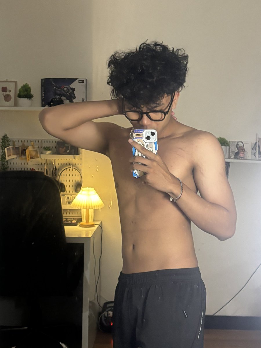 dimsums🍏²⁶ tweet media