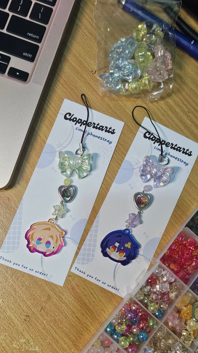 Clowy 🐾 • CF22 tweet media