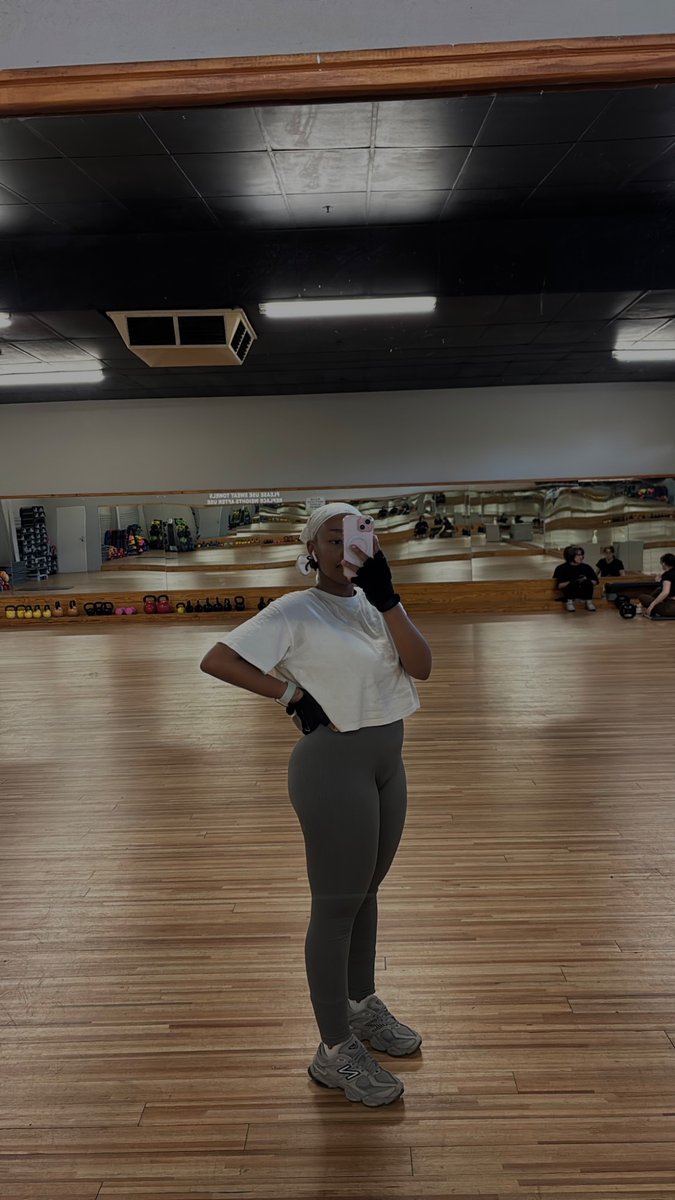 𝐠𝐢𝐧𝐚. 🧚🏽‍♀️ tweet media