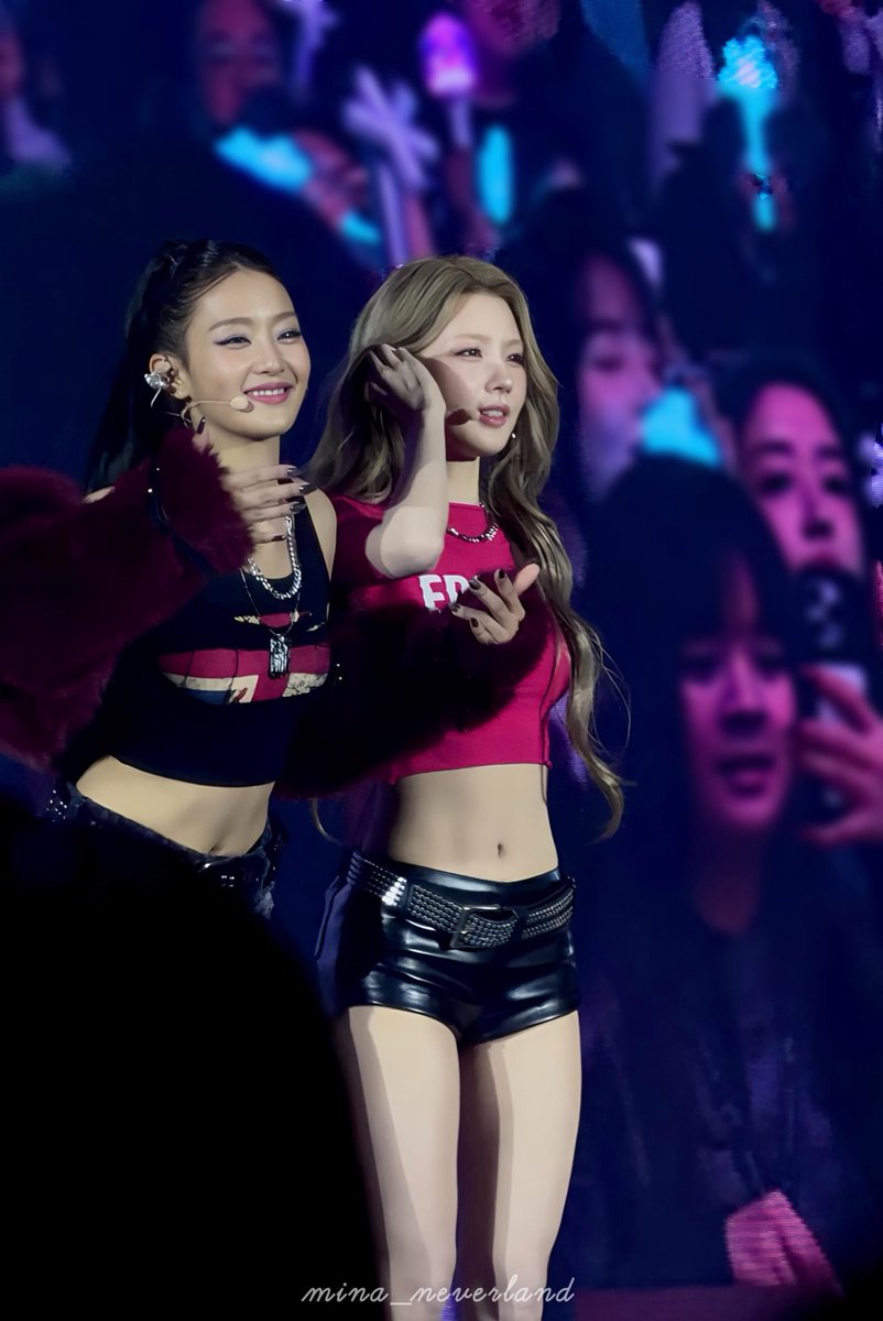 2026 i-dle WORLD TOUR [Syncopation]
260222 in SEOUL📷
-
민니 Minnie 
미연 Miyeon 
🐶 ² 👭
-
#idle #miyeon #minnie 
#아이들 #미연  #민니