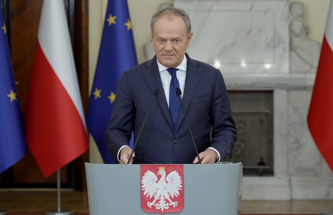 macroNEXT tweet media