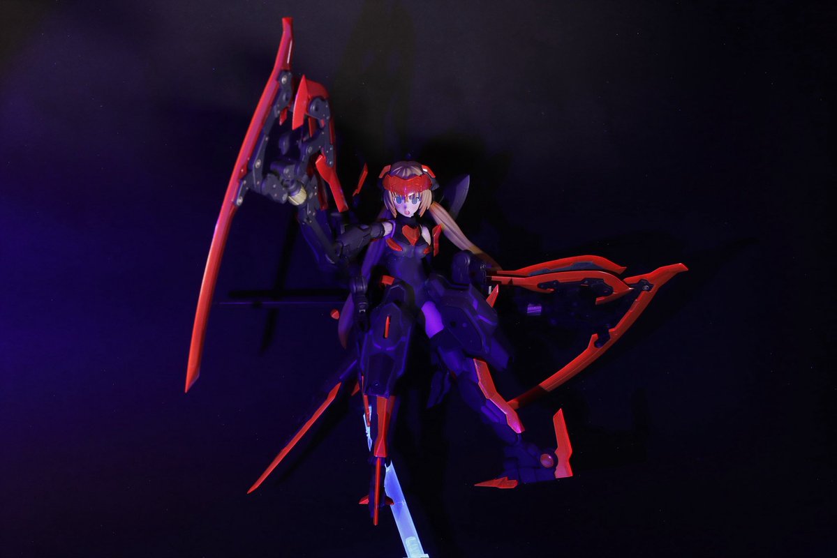 えすじー tweet media