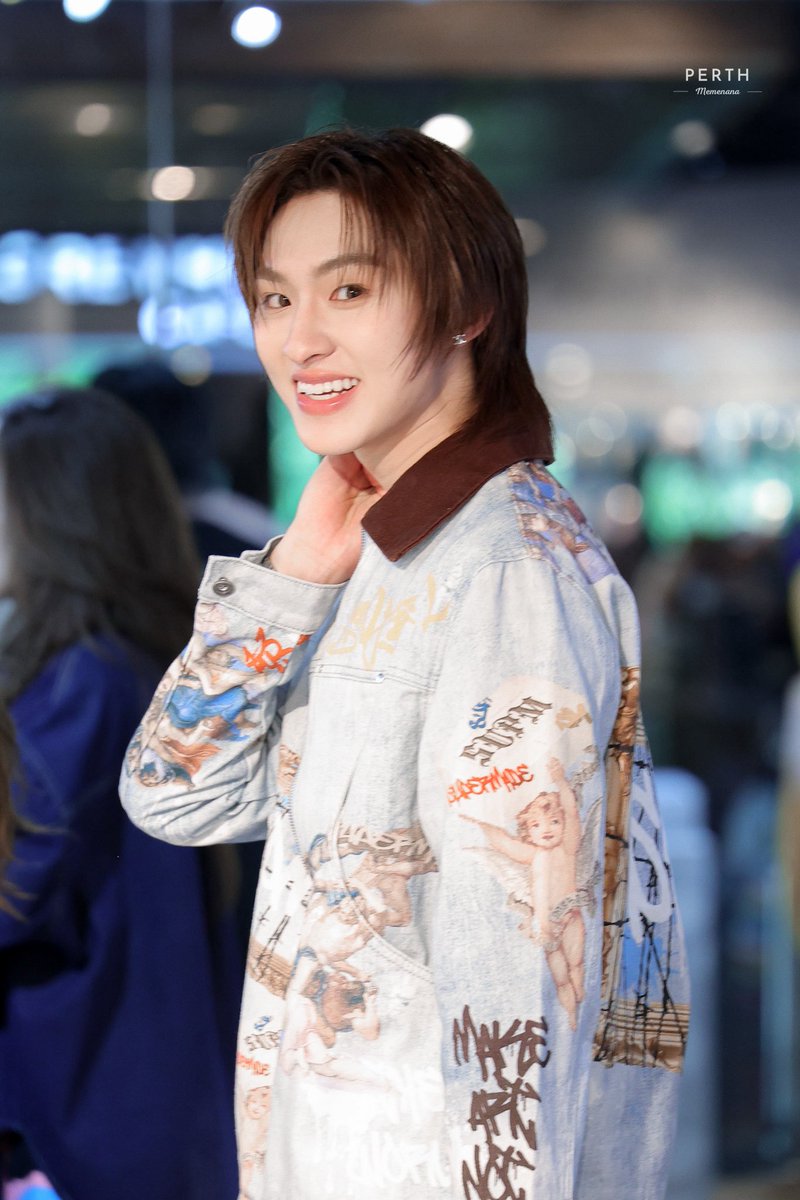 PerthMemenana tweet media