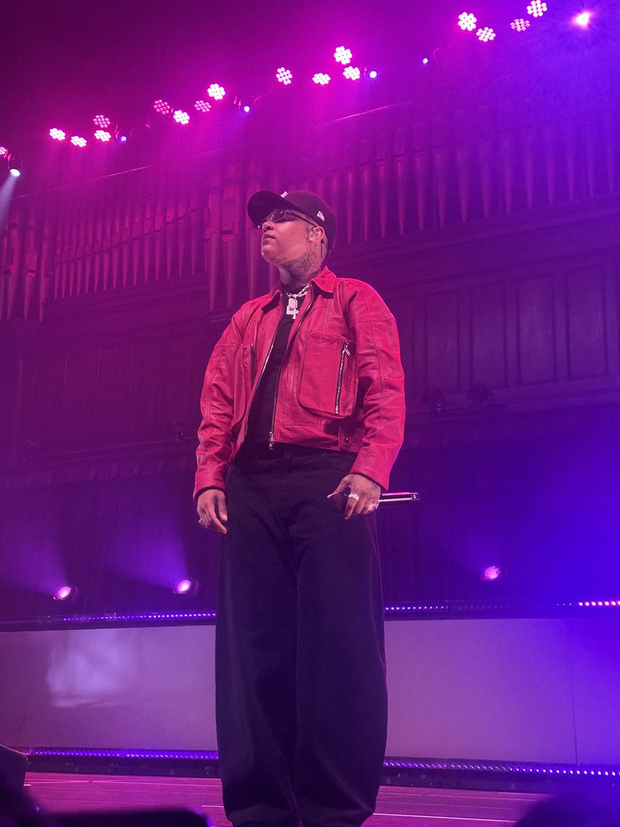 sanaa ✿ tweet media