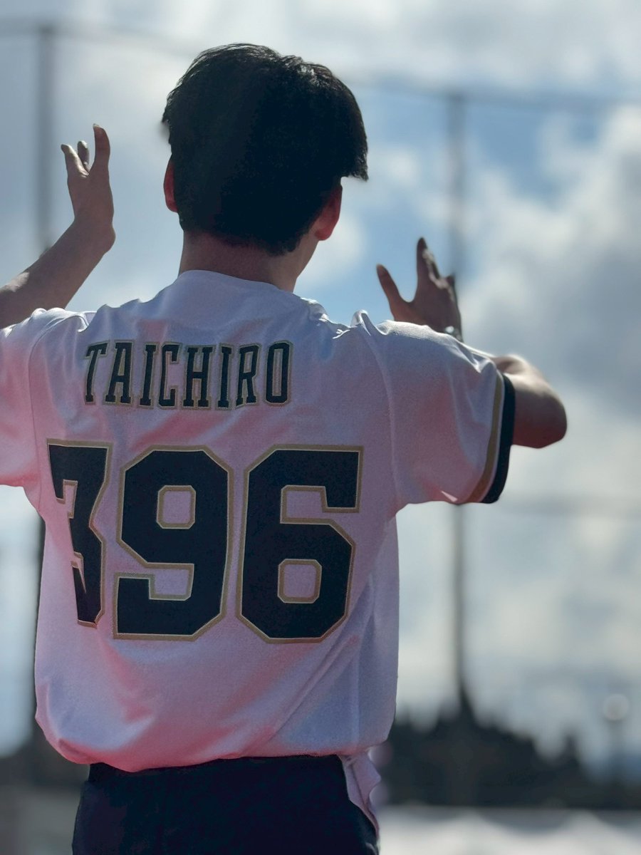 TAICHIRO_BsG_396 tweet media