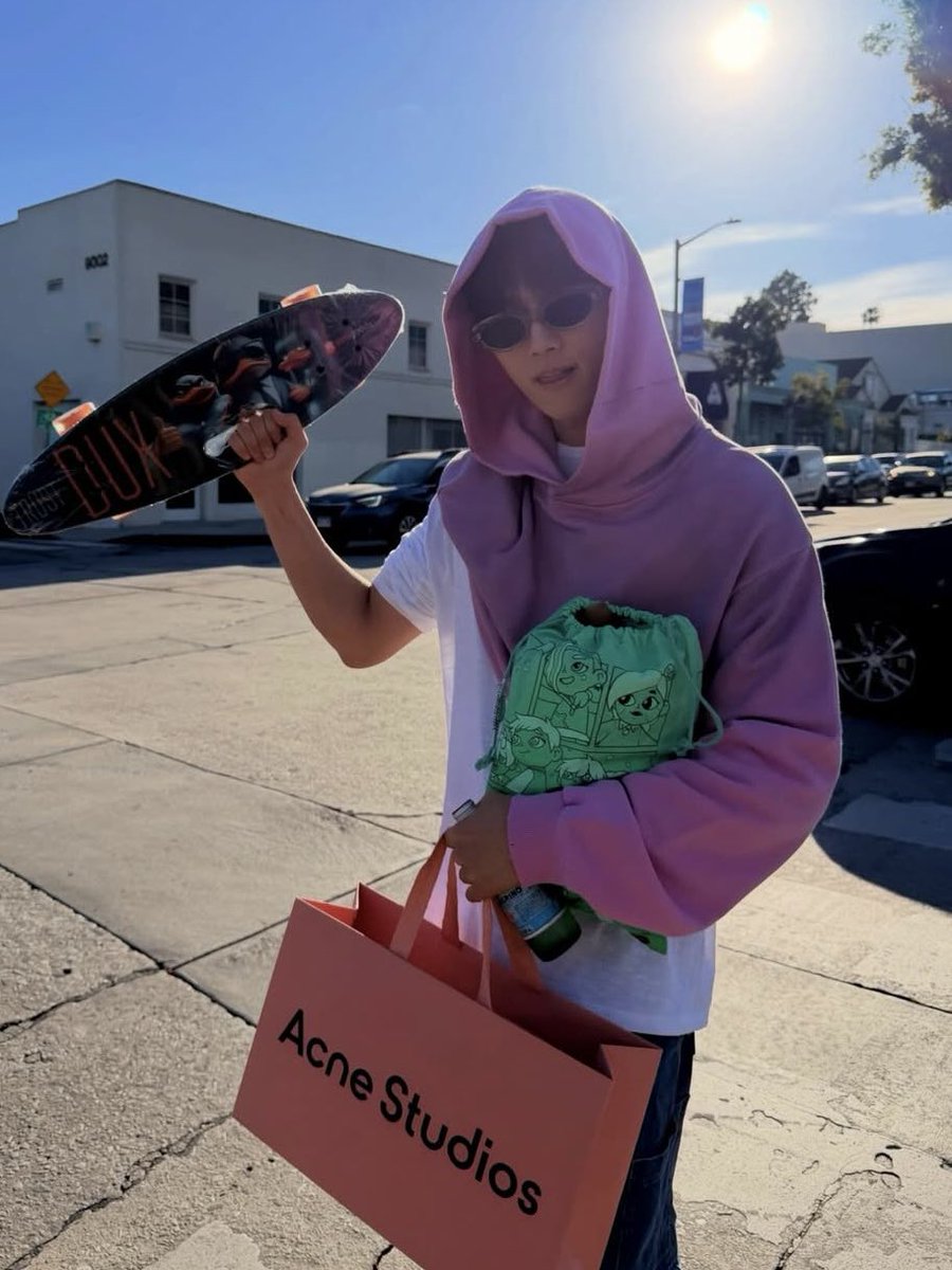 HongMinGi Forehead tweet media