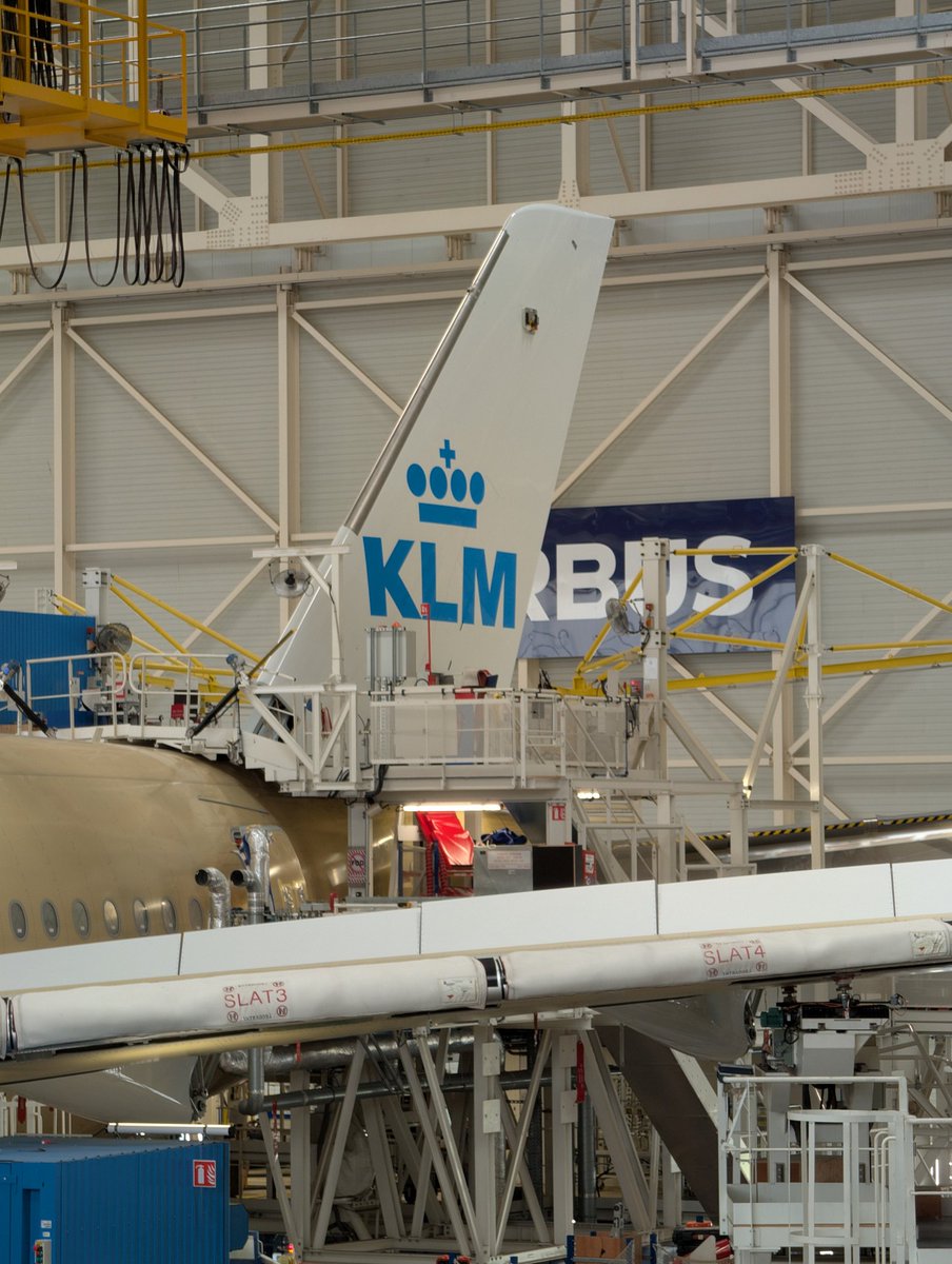 airwaysmagazine's tweet image. 🇳🇱✈️ The first Airbus A350-900 for @KLM is taking shape in Toulouse.

By @simone_chellini 

#Aviation #KLM #Airbus
