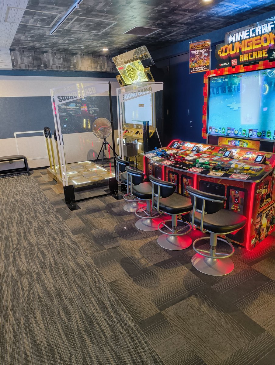 TuxedoSwit tweet media