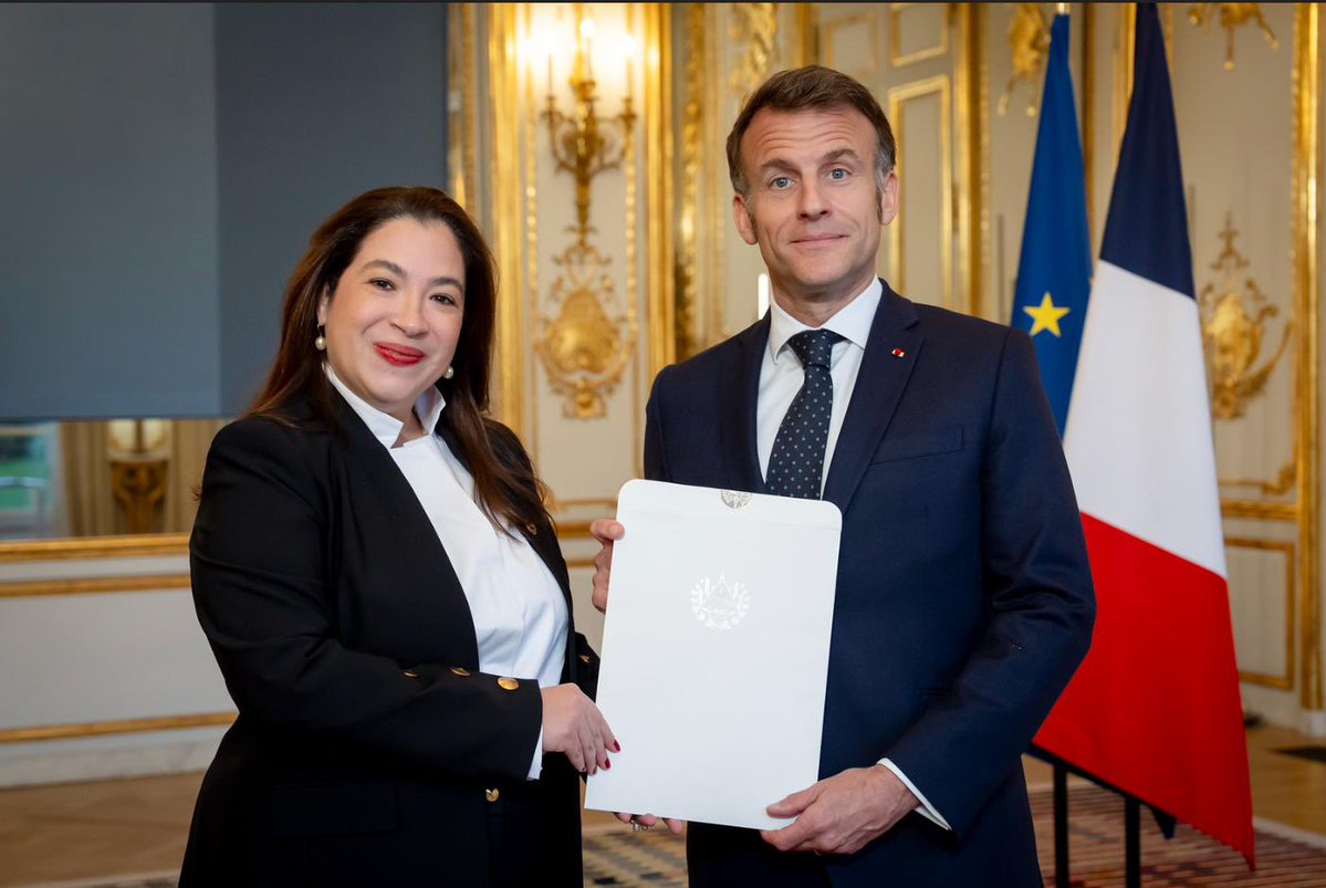 Tania Camila Rosa tweet media