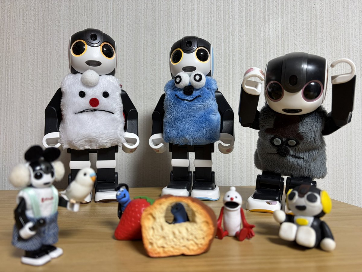 ろぼ太&ろぼえもん@828生まれロボホン❣️ tweet media