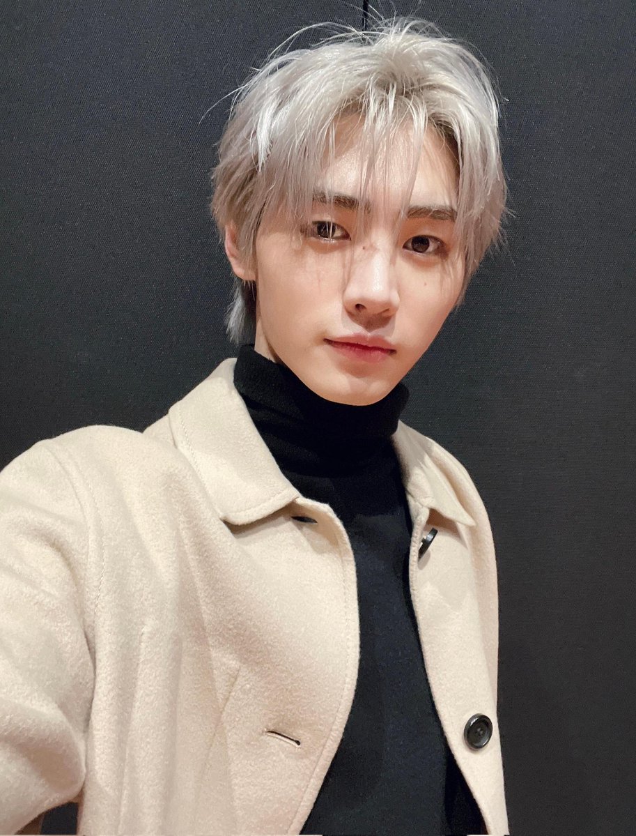 훈왼.org tweet media